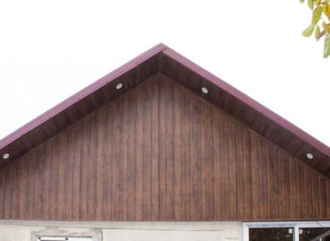 Подшивка карниза крыши профнастилом H5, подшива профнастилом, надежная и эстетичная отделка для домов в Молдове